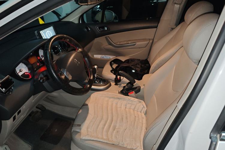 Used Peugeot 408 2013 2.0L Automatic Comfort Edition
