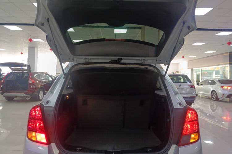 Used Chevrolet Trax 2014 1.4T Automatic Two-Wheel Drive Luxury Model