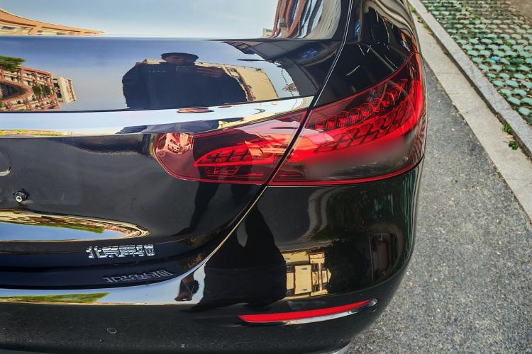 Used Mercedes-Benz E-Class 2022 E 260 L