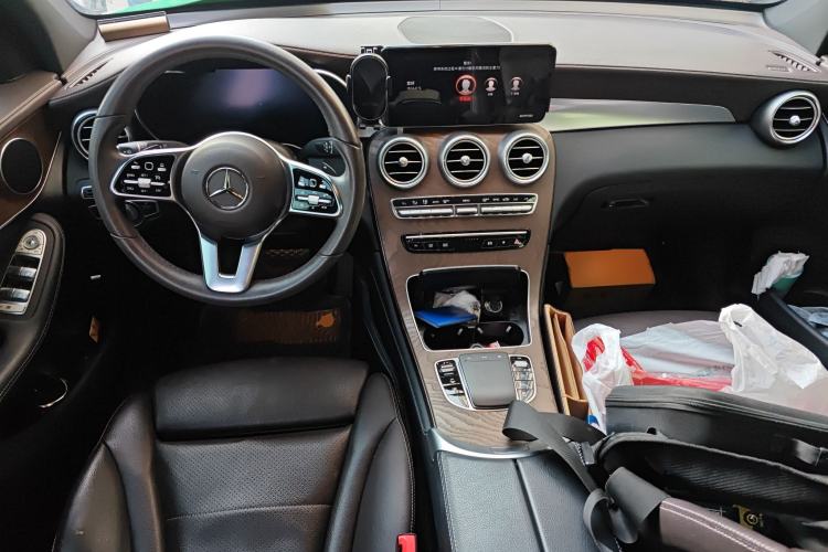 Used Mercedes-Benz GLC 2020 GLC 260 L 4MATIC Luxury Model
