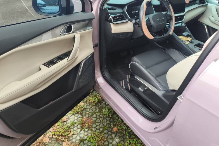 Used Lynk & Co 06 EM-P 2023 1.5T Remix PHEV Shero