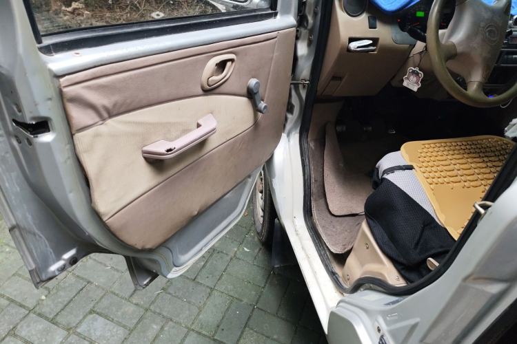 Used Dongfeng Xiaokang K07 2006 1.0L Standard Version BG10-01 Driver Seat