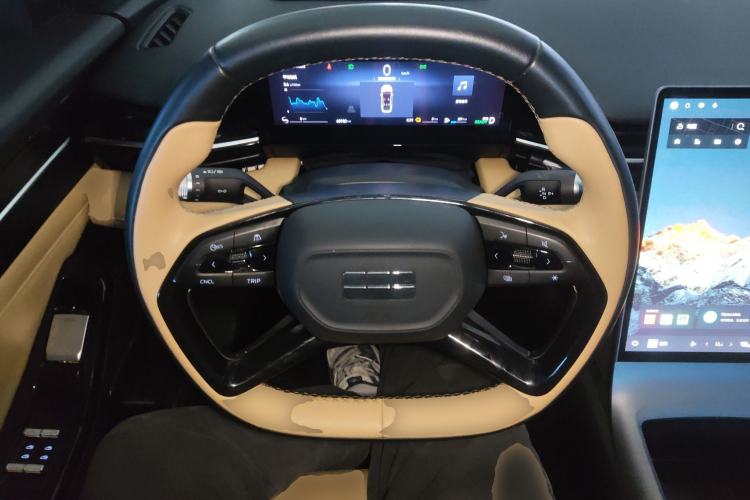 Used Geely Galaxy L6 2024 125km PLUS Dragon Edition