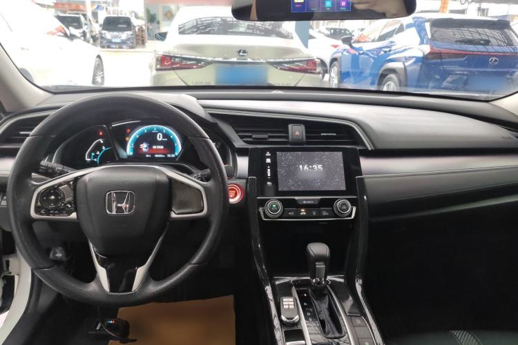 Used Honda Civic 2016 220TURBO CVT Luxury Edition