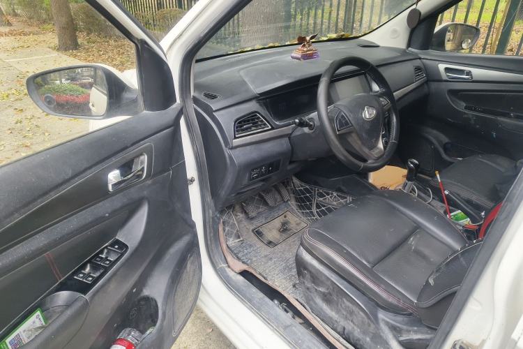 Used CHANGAN KAICHENG Oushang A600 2016 1.5L Manual Luxury 7-Seater Driver Seat