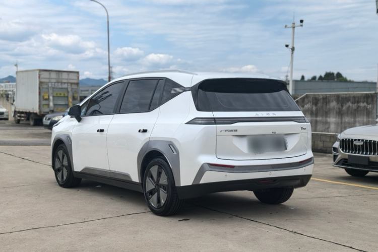 Used AION Y 2023 Plus 510 Enjoy Edition Exterior 4