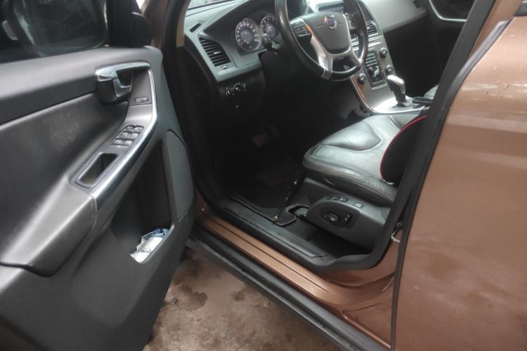 Used Volvo XC60 2013 T5 Comfort Edition