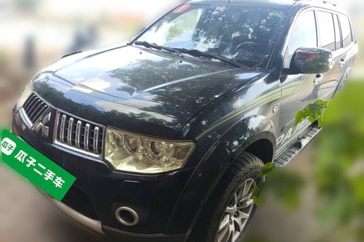 Used Mitsubishi Pajero Sport 2011 3.0L Luxury Navigation Edition