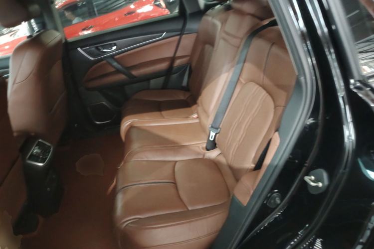 Used Honda UR-V 2020 370TURBO Two-Wheel Drive Luxury Edition
