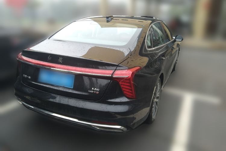 Used Hongqi H5 2024 2.0T Automatic Smart Connect Flagship Edition Rear Right 45 Deg