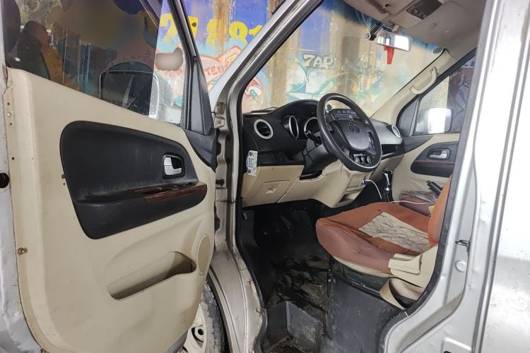 Used CHANGAN KAICHENG Ruixing M80 2014 1.5L Comfort Model 4G15S Driver Seat