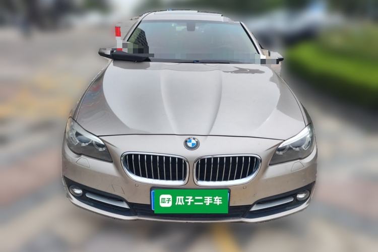 Used BMW 5 Series 2014 525Li Leading Model
