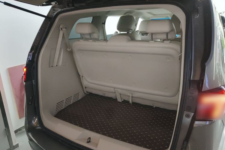 Used Buick GL8 2023 Land Executive Class Smart Enjoyment Model
