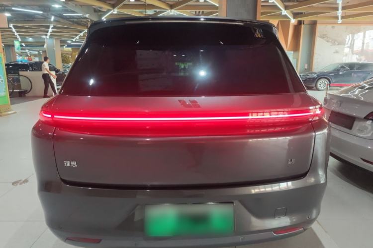 Used Li Auto L8 2024 Pro Model Rear