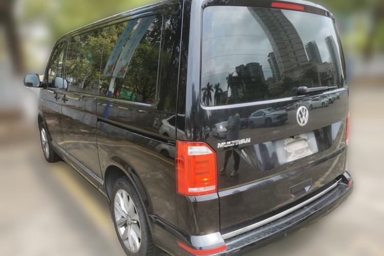 Used Volkswagen Multivan 2018 2.0 TSI Two-Wheel-Drive Luxury Edition 7 Seats Rear Left 45 Deg