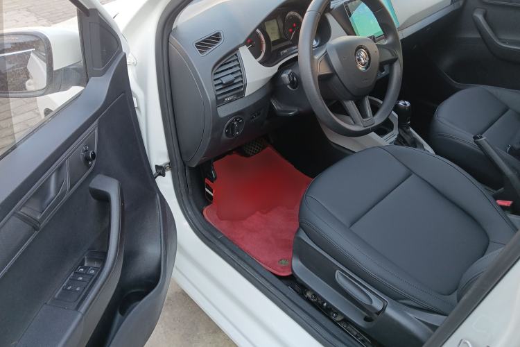 Used Skoda Fabia 2017 1.4L Automatic Car Enjoy Edition