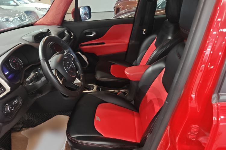 Used Jeep Renegade 2017 180TS Automatic Four-Wheel Drive Yue Neng Convertible Edition