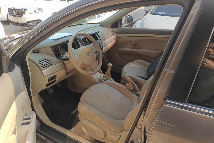 Used Nissan Sylphy 2016 Classic 1.6XE Manual Leading Edition
