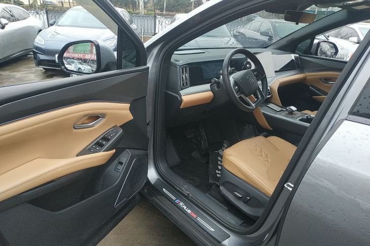 Used BYD Song L DM-i 2024 112 km Beyond Edition