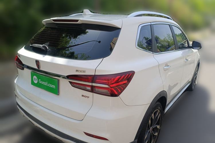 Used Roewe RX5 2016 20T Two-Wheel Drive Automatic Internet Smart Edition
