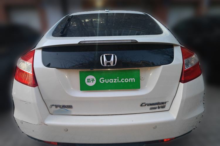 Used Honda Crosstour 2012 2.4L Luxury Edition Rear