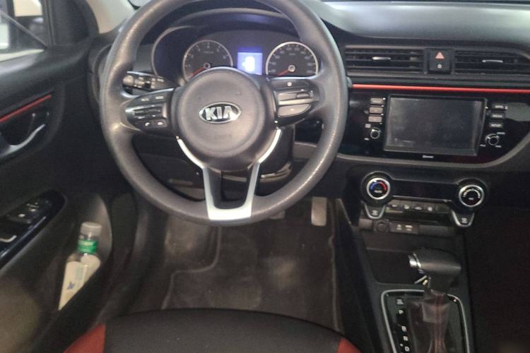 Used Kia KX Cross 2017 1.4L AT GLS