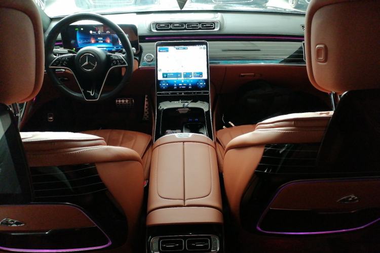 Used Mercedes-Benz S-Class 2023 S 400 L Business Model Center Console