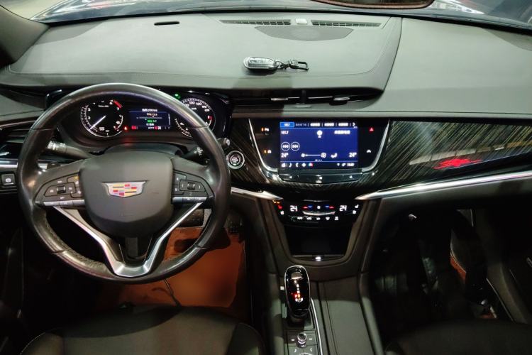 Used Cadillac XT6 2021 2.0T Six-Seater Four-Wheel-Drive Luxury Version