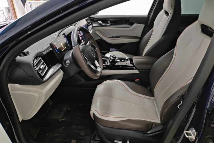 Used BYD Qin PLUS 2023 Champion Edition DM-i 120KM Beyond Model