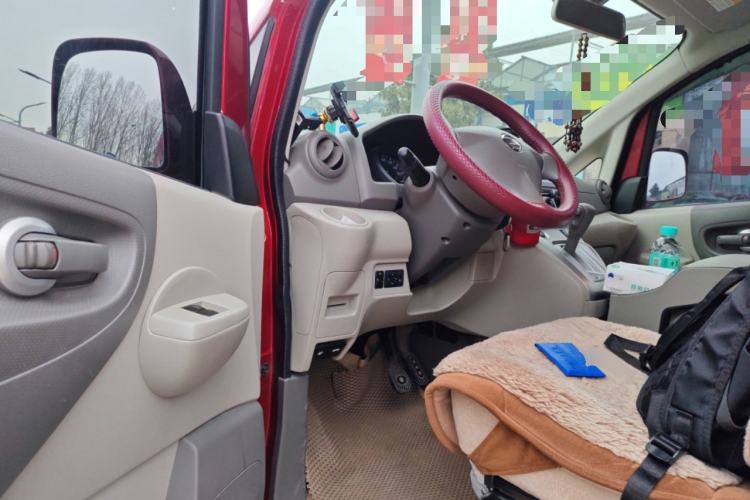 Used Nissan NV200 2016 Revised Version 1.6L CVT Luxury Edition