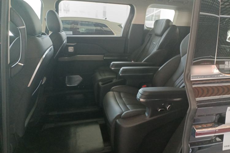 Used Hongqi HQ9 PHEV 2024 2.0T Four-Wheel Drive Business Edition Left Rear Seat