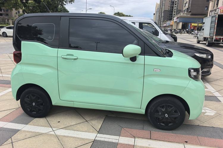 Used Chery New Energy QQ Ice Cream 2022 170km Sundae Phosphate Lithium-Ion