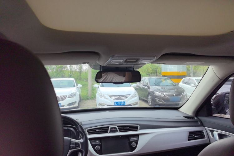 Used Geely Auto Emgrand X7 Sport 2016 1.8TD Automatic ZhiZun Version Headliner