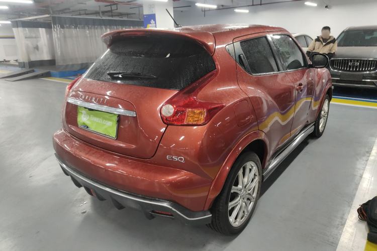 Used Infiniti ESQ 2014 1.6L Spontaneous Edition
