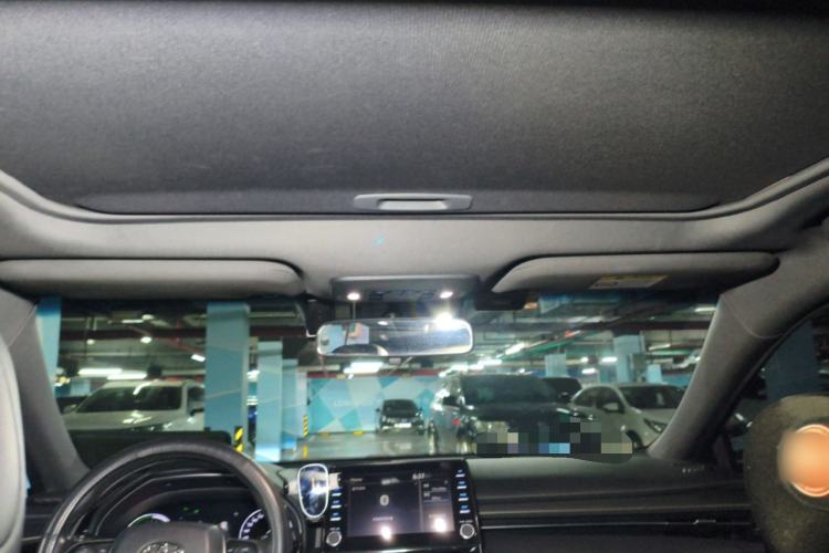 Used Toyota Avalon 2019 Dual-Engine 2.5L Luxury Edition China VI Standard