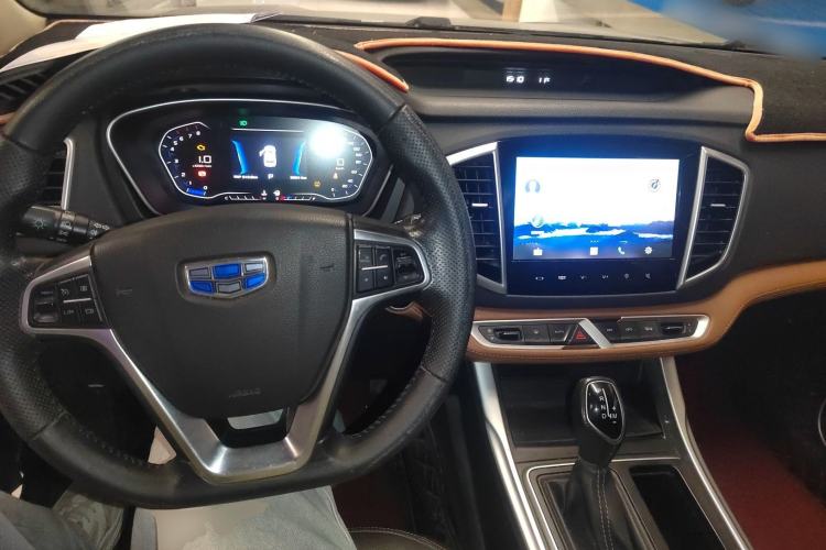 Used Geely Auto Vision X6 2019 1.4T CVT 4G Connected Luxury Version China VI Standard