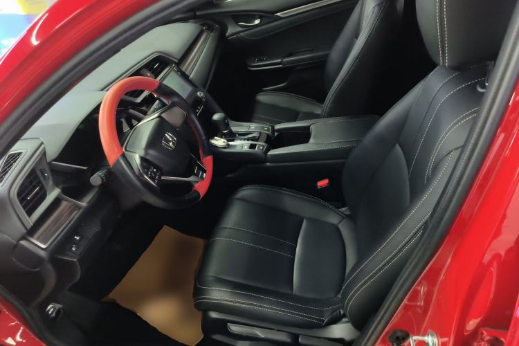 Used Honda Civic 2021 HATCHBACK 220TURBO CVT New Trendsetter Left Front Seat