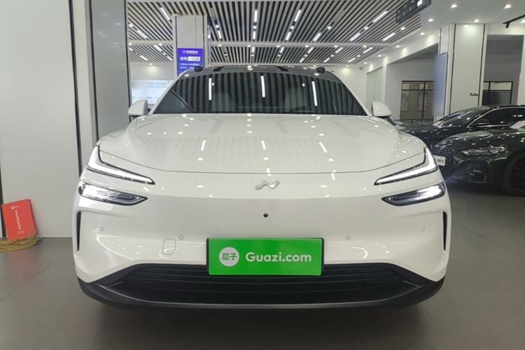 Used ONVO L60 2024 60 kWh Rear-Drive Version