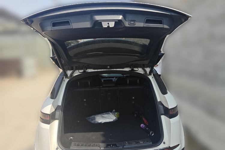 Used Land Rover Range Evoque 2020 249 PS R-DYNAMIC S Sport Edition Trunk