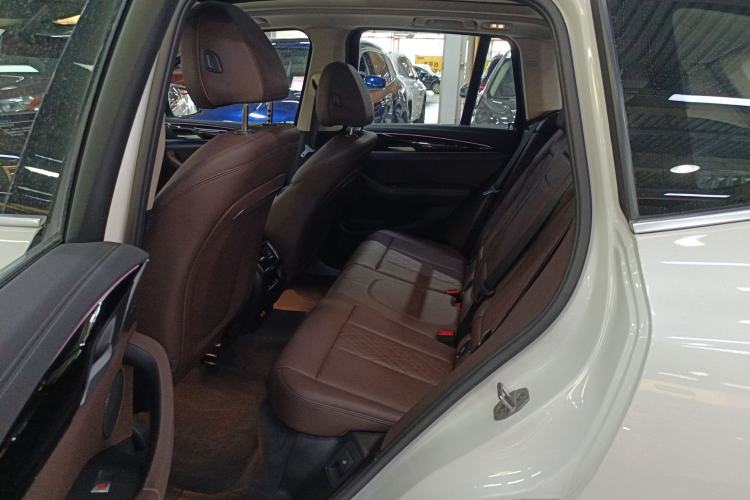 Used BMW iX3 2023 Leading Model