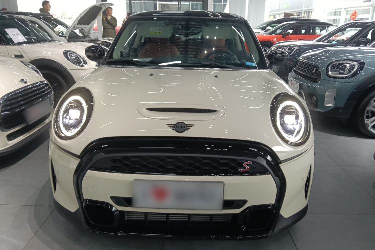 Used MINI 2023 2.0T COOPER S Artist Front