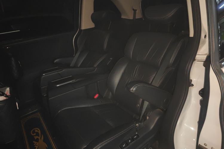 Used Honda Elysion 2016 2.4L Supreme Edition Left Rear Seat