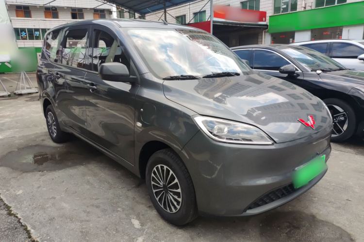 Used Wuling Hongguang New Energy 2024 All-Electric Model 300KM Standard Version Front Right 45 Deg