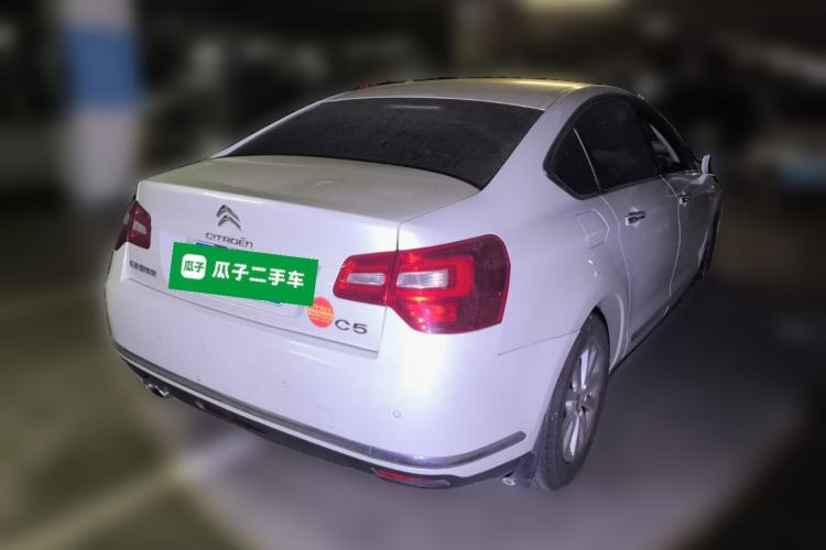 Used Citroen C5 2014 1.6T Automatic Luxury Model Rear Right 45 Deg