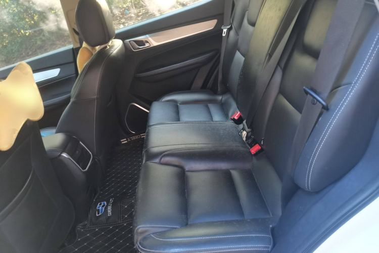 Used Geely Auto Vision X6 2018 1.8L Manual 4G Connect Luxury Edition