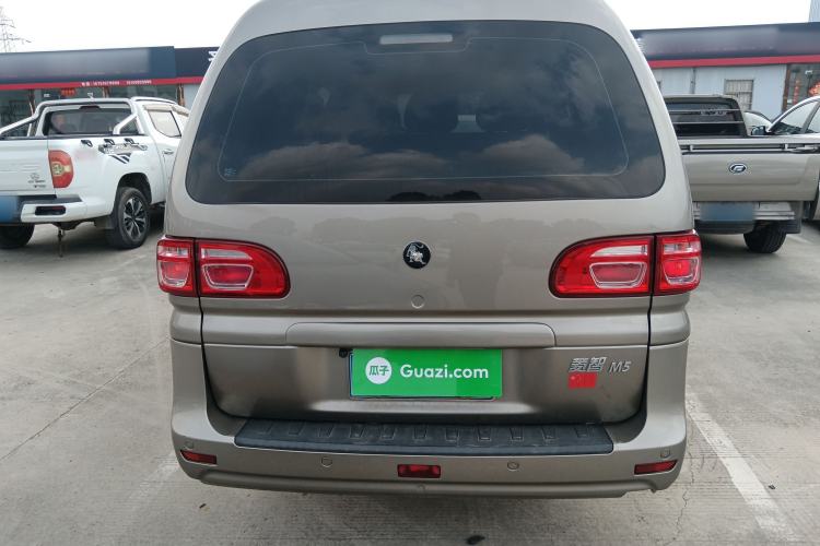 Used FORTHING Lingzhi 2023 M5L 1.6L Base Model 5 Seats Rear