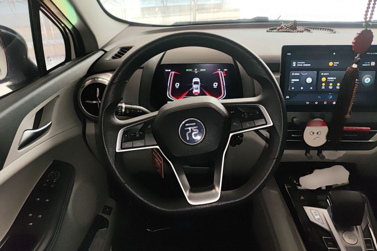 Used BYD Yuan Pro 2023 401KM Luxury Version Steering Wheel