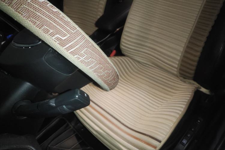 Used Volvo V40 2014 2.0T Zhiya Edition Left Front Seat