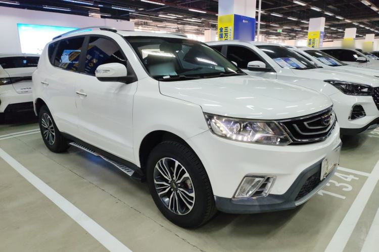 Used Geely Auto Vision X6 2016 1.8L Manual Luxury Model
