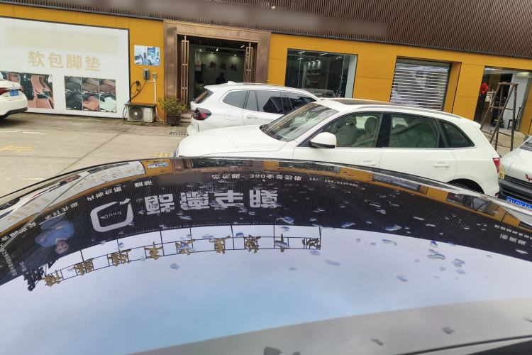 Used Avatr 06 2025 Pro Range-Extended Edition Roof